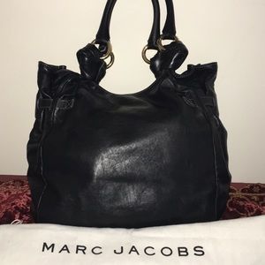 Marc Jacobs Genuine Leather Handbag. EUC